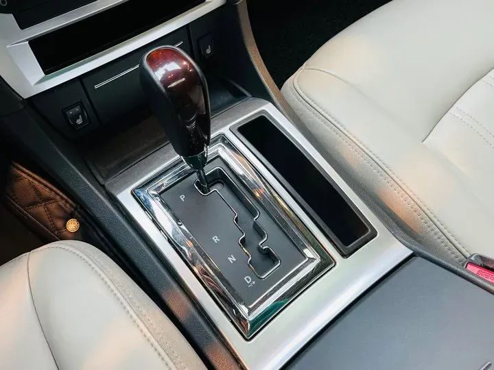 2006 Chrysler 300C 5.7L 342HP V8 5AT,autocango,china used car exporter,china ev exporter,chinese used car exporter,chinese used ev exporter