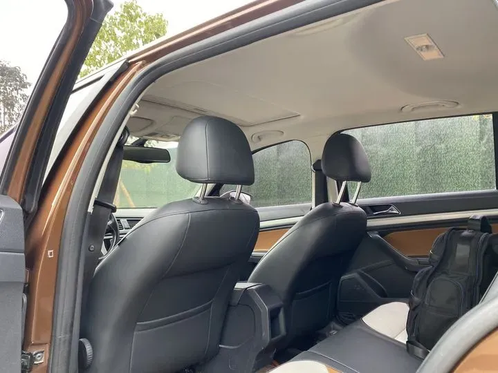 2017 Volkswagen Cross Lavida 1.4T 131HP L4 7DCT,autocango,china used car exporter,china ev exporter,chinese used car exporter,chinese used ev exporter