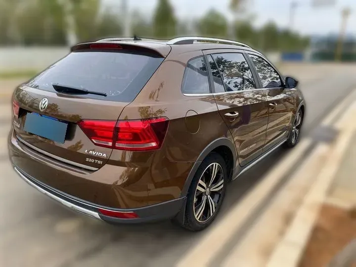 2017 Volkswagen Cross Lavida 1.4T 131HP L4 7DCT,autocango,china used car exporter,china ev exporter,chinese used car exporter,chinese used ev exporter