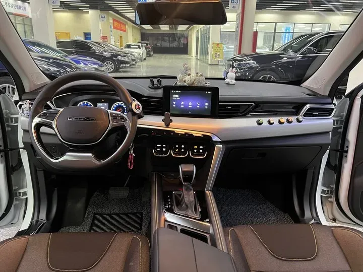 2020 BeiJing Auto X3 1.5T 150HP L4 CVT,autocango,china used car exporter,china ev exporter,chinese used car exporter,chinese used ev exporter