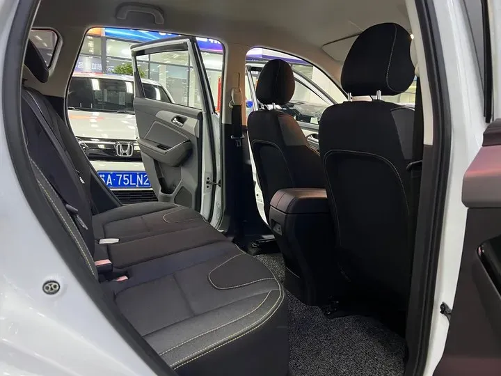 2020 BeiJing Auto X3 1.5T 150HP L4 CVT,autocango,china used car exporter,china ev exporter,chinese used car exporter,chinese used ev exporter