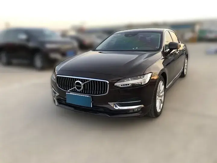 2020 Volvo S90 2.0T 254HP L4 8AT