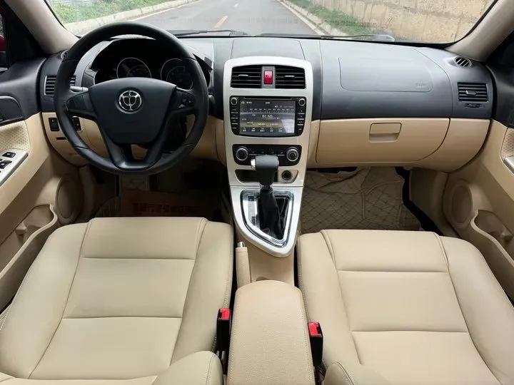 2013 Brilliance Auto H330 1.5L 105HP L4 4AT,autocango,china used car exporter,china ev exporter,chinese used car exporter,chinese used ev exporter