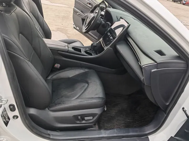 2023 Toyota Avalon 2.0L 177HP L4 CVT,autocango,china used car exporter,china ev exporter,chinese used car exporter,chinese used ev exporter