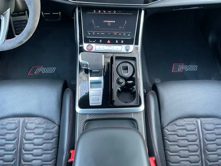 2021 Audi RS Q8 4.0T 600HP V8 8AT,autocango,china used car exporter,china ev exporter,chinese used car exporter,chinese used ev exporter