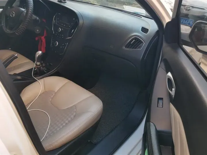 2014 GAC Trumpchi GA3S 1.6L 122HP L4 5MT,autocango,china used car exporter,china ev exporter,chinese used car exporter,chinese used ev exporter