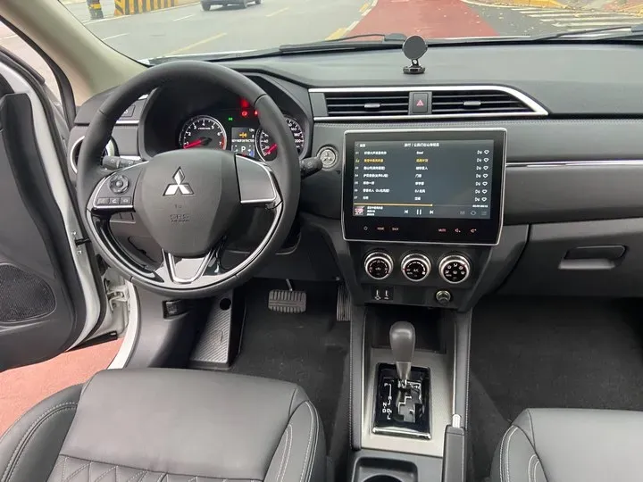 2020 Mitsubishi ASX 2.0L 166HP L4 CVT,autocango,china used car exporter,china ev exporter,chinese used car exporter,chinese used ev exporter