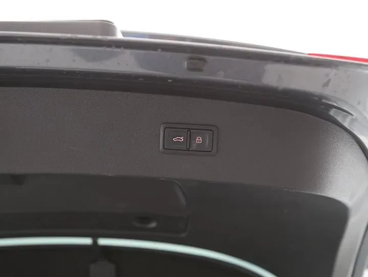 2016 Audi RS 7 4.0T 560HP V8 8AT,autocango,china used car exporter,china ev exporter,chinese used car exporter,chinese used ev exporter