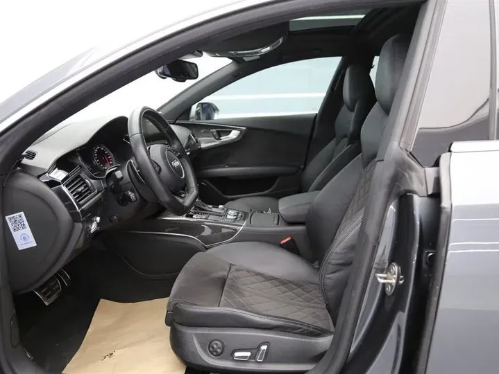 2016 Audi RS 7 4.0T 560HP V8 8AT,autocango,china used car exporter,china ev exporter,chinese used car exporter,chinese used ev exporter