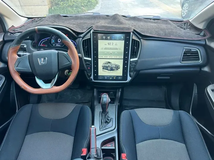 2016 Luxgen 3 1.6L 124HP L4 CVT,autocango,china used car exporter,china ev exporter,chinese used car exporter,chinese used ev exporter