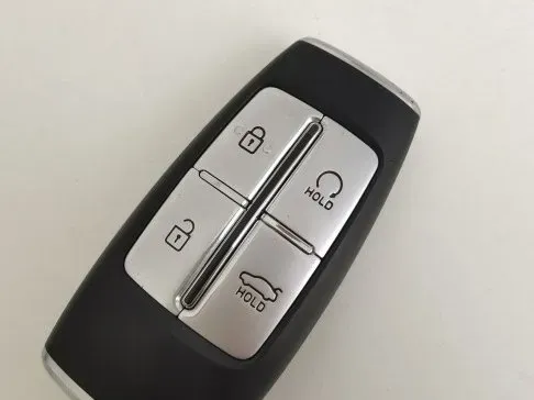 2021 Genesis G70 2.0T 245HP L4 8AT,autocango,china used car exporter,china ev exporter,chinese used car exporter,chinese used ev exporter