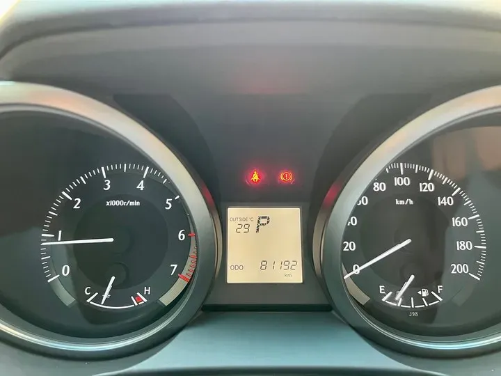 2016 Toyota Land Cruiser Prado 2.7L 163HP L4 5MT,autocango,china used car exporter,china ev exporter,chinese used car exporter,chinese used ev exporter