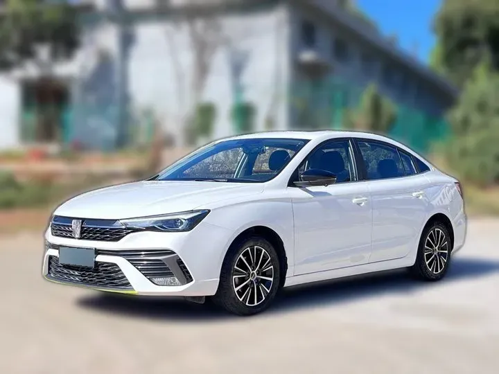 2021 Roewe i5 1.5L 120HP L4 CVT,autocango,china used car exporter,china ev exporter,chinese used car exporter,chinese used ev exporter
