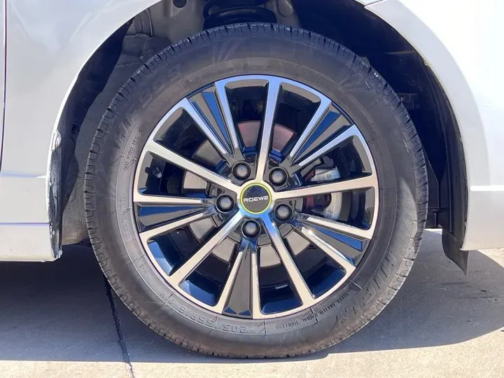 2021 Roewe i5 1.5L 120HP L4 CVT,autocango,china used car exporter,china ev exporter,chinese used car exporter,chinese used ev exporter