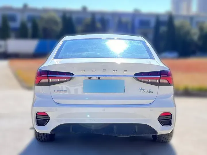 2021 Roewe i5 1.5L 120HP L4 CVT,autocango,china used car exporter,china ev exporter,chinese used car exporter,chinese used ev exporter