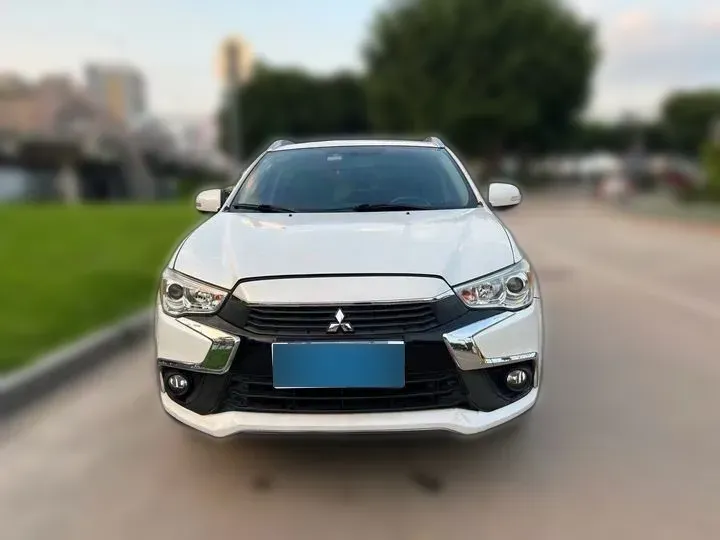 2016 Mitsubishi ASX 2.0L 167HP L4 CVT,autocango,china used car exporter,china ev exporter,chinese used car exporter,chinese used ev exporter