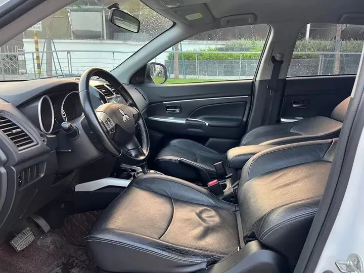 2016 Mitsubishi ASX 2.0L 167HP L4 CVT,autocango,china used car exporter,china ev exporter,chinese used car exporter,chinese used ev exporter