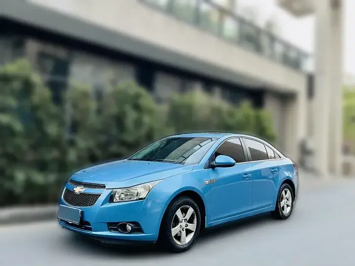 2012 Chevrolet Cruze 1.6L 121HP L4 6AT