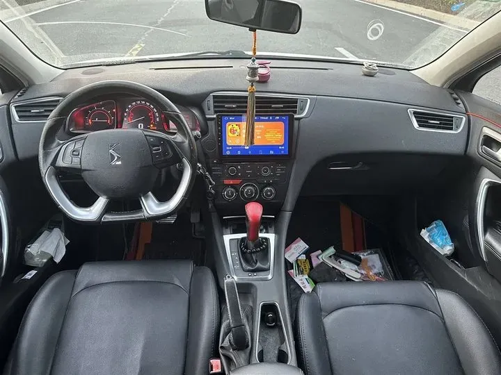 2014 DS 5LS 1.8L 139HP L4 6AT,autocango,china used car exporter,china ev exporter,chinese used car exporter,chinese used ev exporter