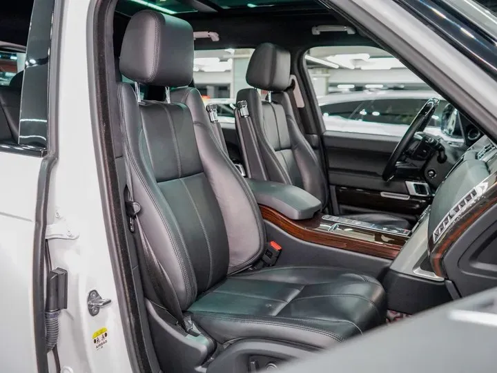 2020 Mansory Range Rover 3.0T 400HP L6 8AT,autocango,china used car exporter,china ev exporter,chinese used car exporter,chinese used ev exporter