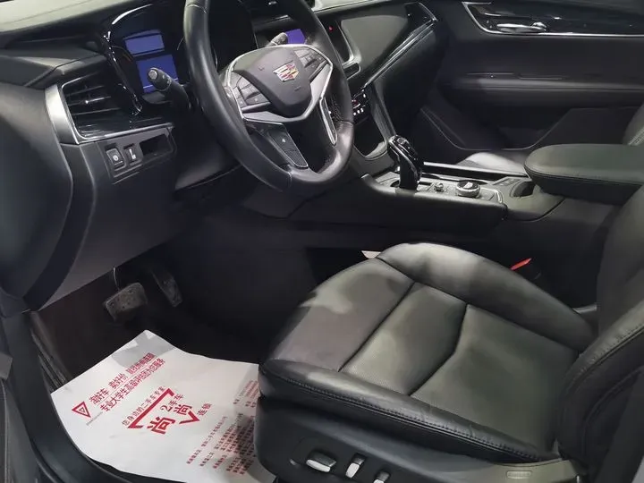 2020 Cadillac XT5 2.0T 241HP L4 9AT,autocango,china used car exporter,china ev exporter,chinese used car exporter,chinese used ev exporter