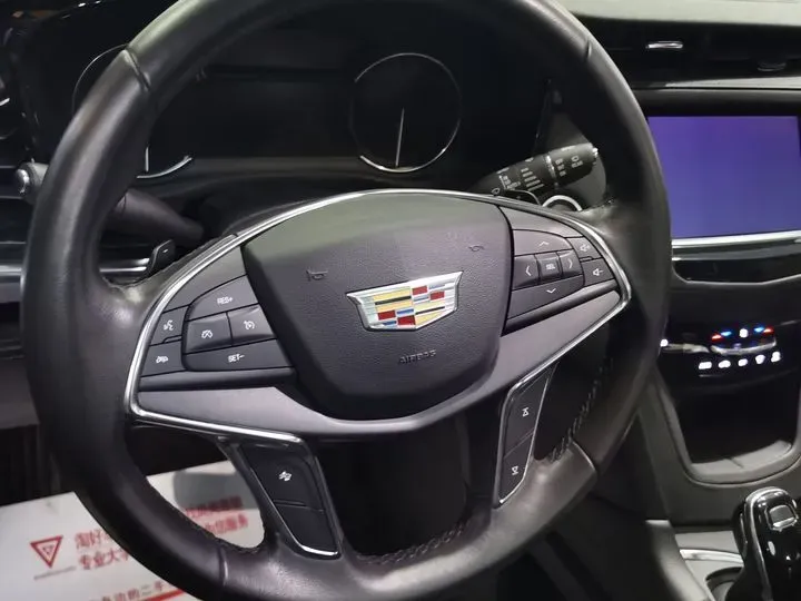 2020 Cadillac XT5 2.0T 241HP L4 9AT,autocango,china used car exporter,china ev exporter,chinese used car exporter,chinese used ev exporter