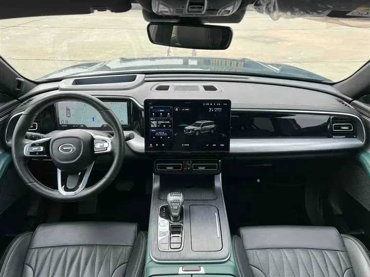 2022 GAC Trumpchi GS8 2.0T 252HP L4 8AT,autocango,china used car exporter,china ev exporter,chinese used car exporter,chinese used ev exporter