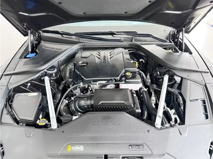 2023 Genesis G80 2.5T 304HP L4 8AT,autocango,china used car exporter,china ev exporter,chinese used car exporter,chinese used ev exporter