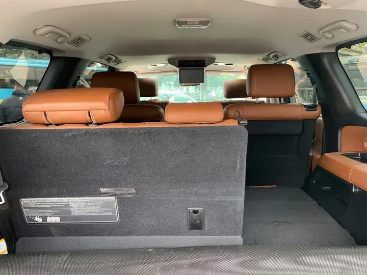 2010 Toyota Sequoia 5.7L 386HP V8 6AT,autocango,china used car exporter,china ev exporter,chinese used car exporter,chinese used ev exporter