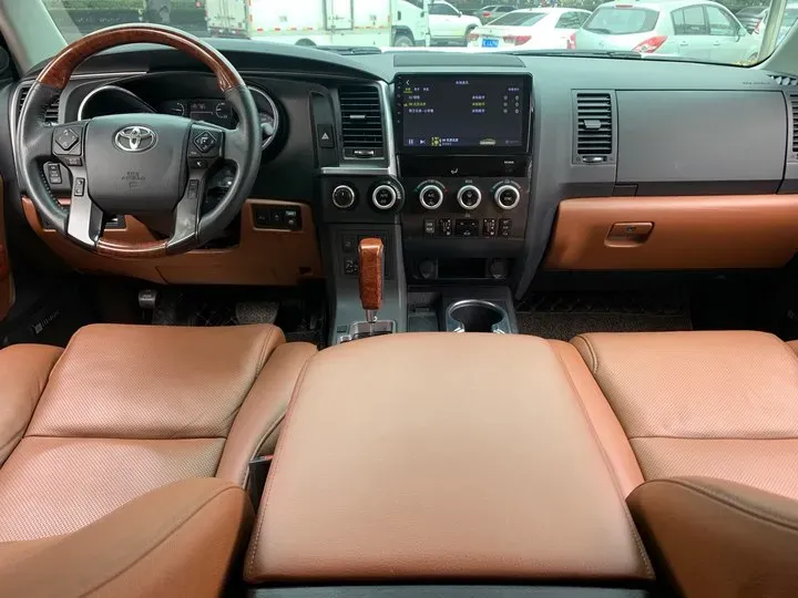 2010 Toyota Sequoia 5.7L 386HP V8 6AT,autocango,china used car exporter,china ev exporter,chinese used car exporter,chinese used ev exporter