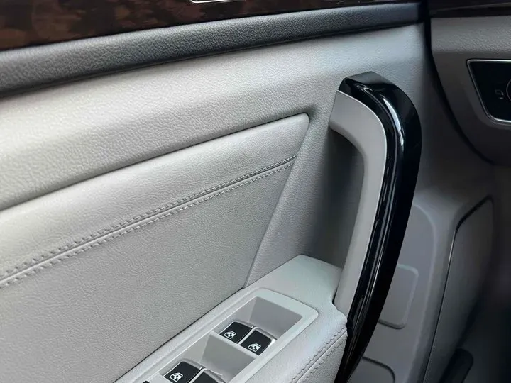 2016 Zotye Z700 1.8T 177HP L4 6DCT,autocango,china used car exporter,china ev exporter,chinese used car exporter,chinese used ev exporter