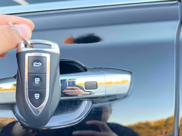 2016 Zotye Z700 1.8T 177HP L4 6DCT,autocango,china used car exporter,china ev exporter,chinese used car exporter,chinese used ev exporter