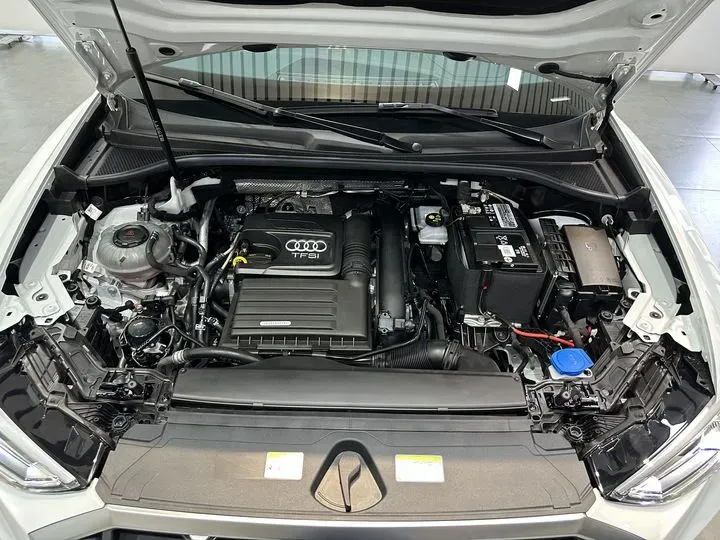 2022 Audi Q3 1.4T 150HP L4 7DCT,autocango,china used car exporter,china ev exporter,chinese used car exporter,chinese used ev exporter