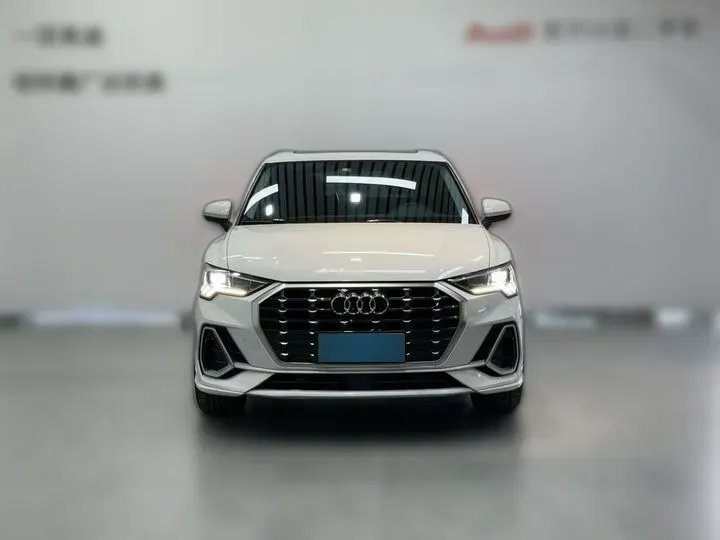 2022 Audi Q3 1.4T 150HP L4 7DCT,autocango,china used car exporter,china ev exporter,chinese used car exporter,chinese used ev exporter