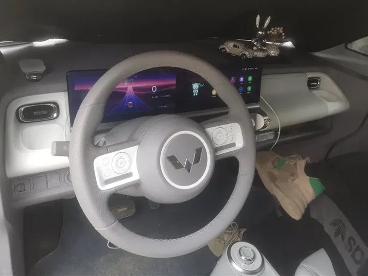 2023 WuLing Air ev BEV 28.4KWH,autocango,china used car exporter,china ev exporter,chinese used car exporter,chinese used ev exporter
