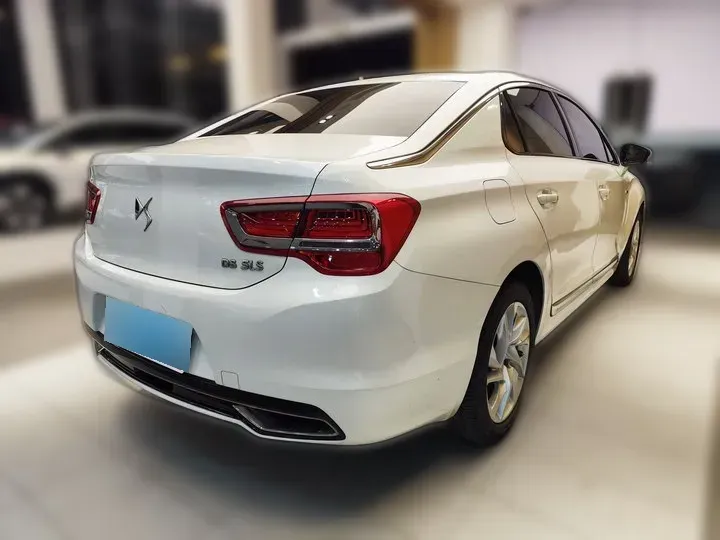 2016 DS 5LS 1.6T 167HP L4 6AT,autocango,china used car exporter,china ev exporter,chinese used car exporter,chinese used ev exporter