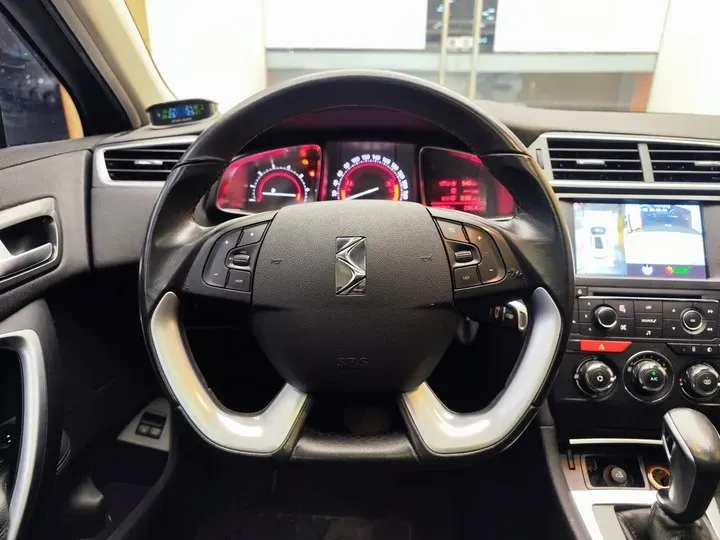 2016 DS 5LS 1.6T 167HP L4 6AT,autocango,china used car exporter,china ev exporter,chinese used car exporter,chinese used ev exporter