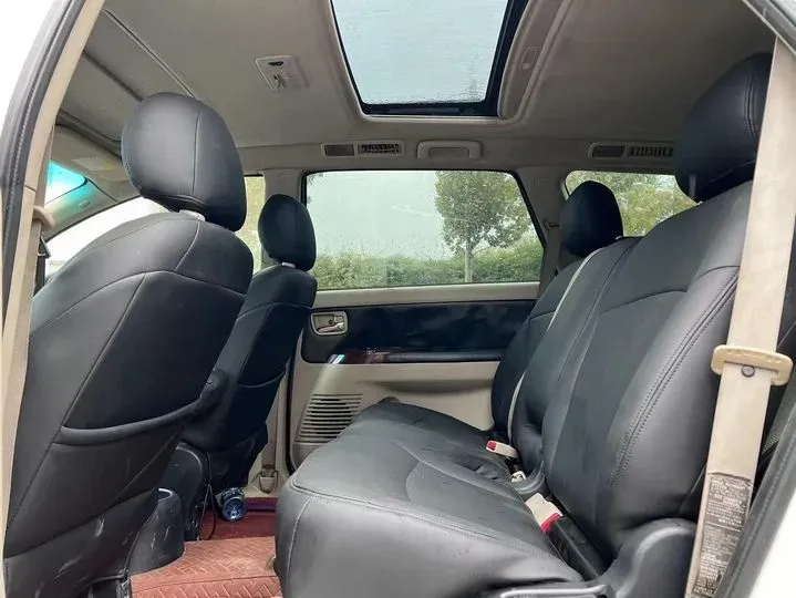 2009 Mitsubishi Grandis 2.4L 165HP L4 4AT,autocango,china used car exporter,china ev exporter,chinese used car exporter,chinese used ev exporter