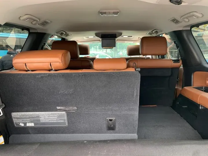 2010 Toyota Sequoia 5.7L 386HP V8 6AT,autocango,china used car exporter,china ev exporter,chinese used car exporter,chinese used ev exporter