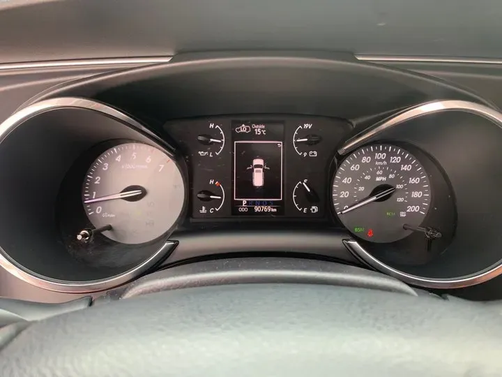 2010 Toyota Sequoia 5.7L 386HP V8 6AT,autocango,china used car exporter,china ev exporter,chinese used car exporter,chinese used ev exporter