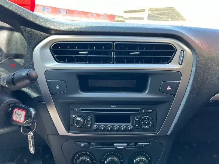 2014 Peugeot 301 1.6L 117HP L4 5MT,autocango,china used car exporter,china ev exporter,chinese used car exporter,chinese used ev exporter