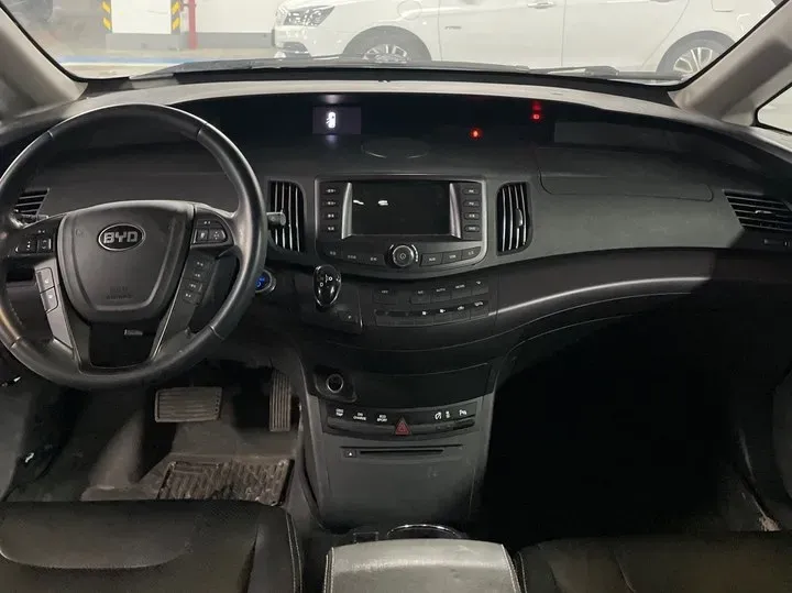 2016 BYD e6 BEV 82KWH,autocango,china used car exporter,china ev exporter,chinese used car exporter,chinese used ev exporter