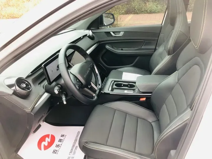 2021 Enovate ME5 Range Extended 98HP REEV 30.6KWH,autocango,china used car exporter,china ev exporter,chinese used car exporter,chinese used ev exporter