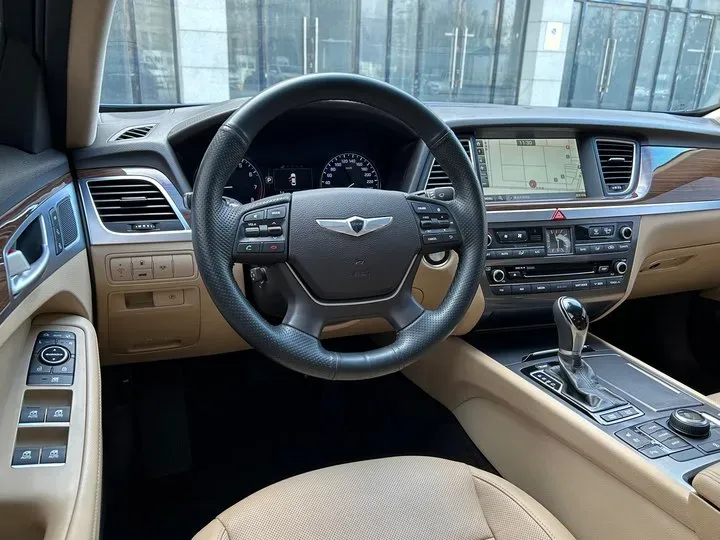 2015 Hyundai Cenesis 3.0L 257HP V6 8AT,autocango,china used car exporter,china ev exporter,chinese used car exporter,chinese used ev exporter