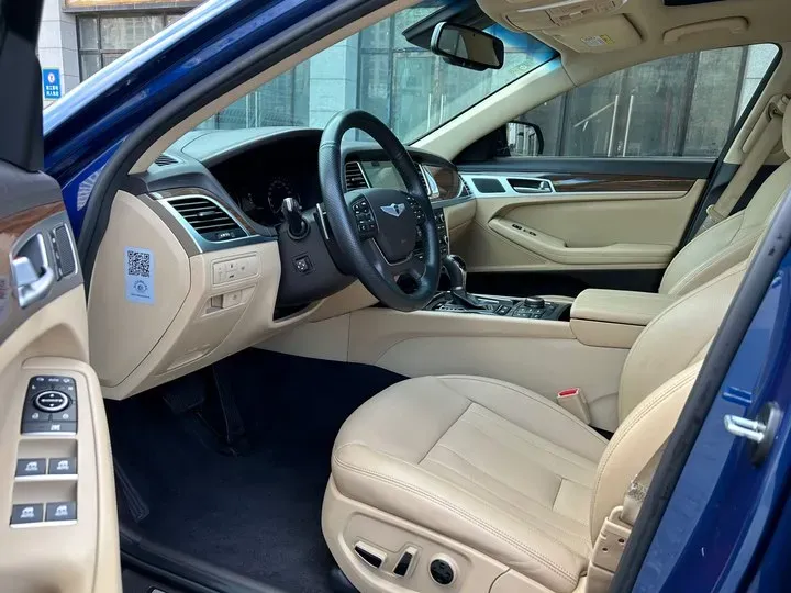 2015 Hyundai Cenesis 3.0L 257HP V6 8AT,autocango,china used car exporter,china ev exporter,chinese used car exporter,chinese used ev exporter