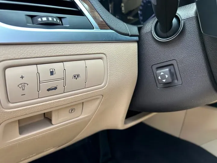 2015 Hyundai Cenesis 3.0L 257HP V6 8AT,autocango,china used car exporter,china ev exporter,chinese used car exporter,chinese used ev exporter