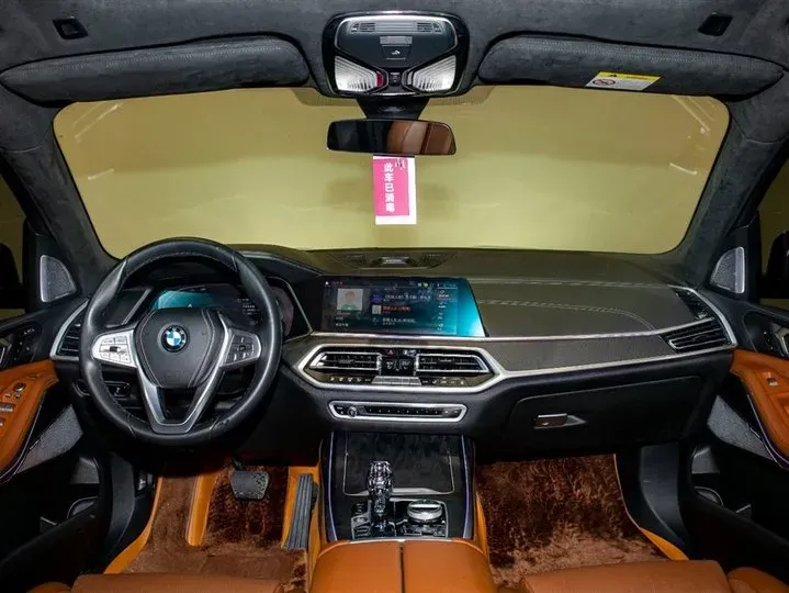 2021 BMW X7 3.0T 340HP L6 8AT,autocango,china used car exporter,china ev exporter,chinese used car exporter,chinese used ev exporter