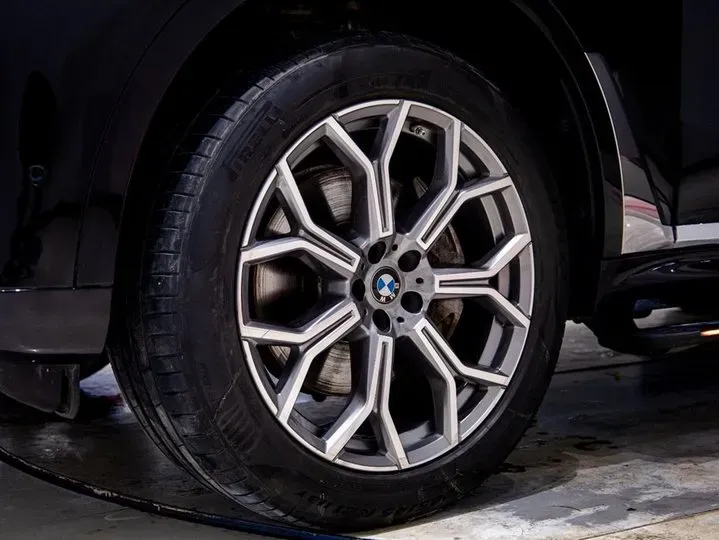 2021 BMW X7 3.0T 340HP L6 8AT,autocango,china used car exporter,china ev exporter,chinese used car exporter,chinese used ev exporter