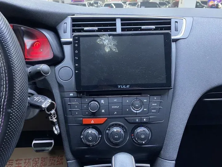 2016 DS 5LS 1.6T 167HP L4 6AT,autocango,china used car exporter,china ev exporter,chinese used car exporter,chinese used ev exporter