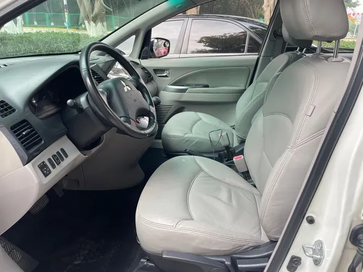 2007 Mitsubishi Grandis 2.4L 165HP L4 4AT,autocango,china used car exporter,china ev exporter,chinese used car exporter,chinese used ev exporter